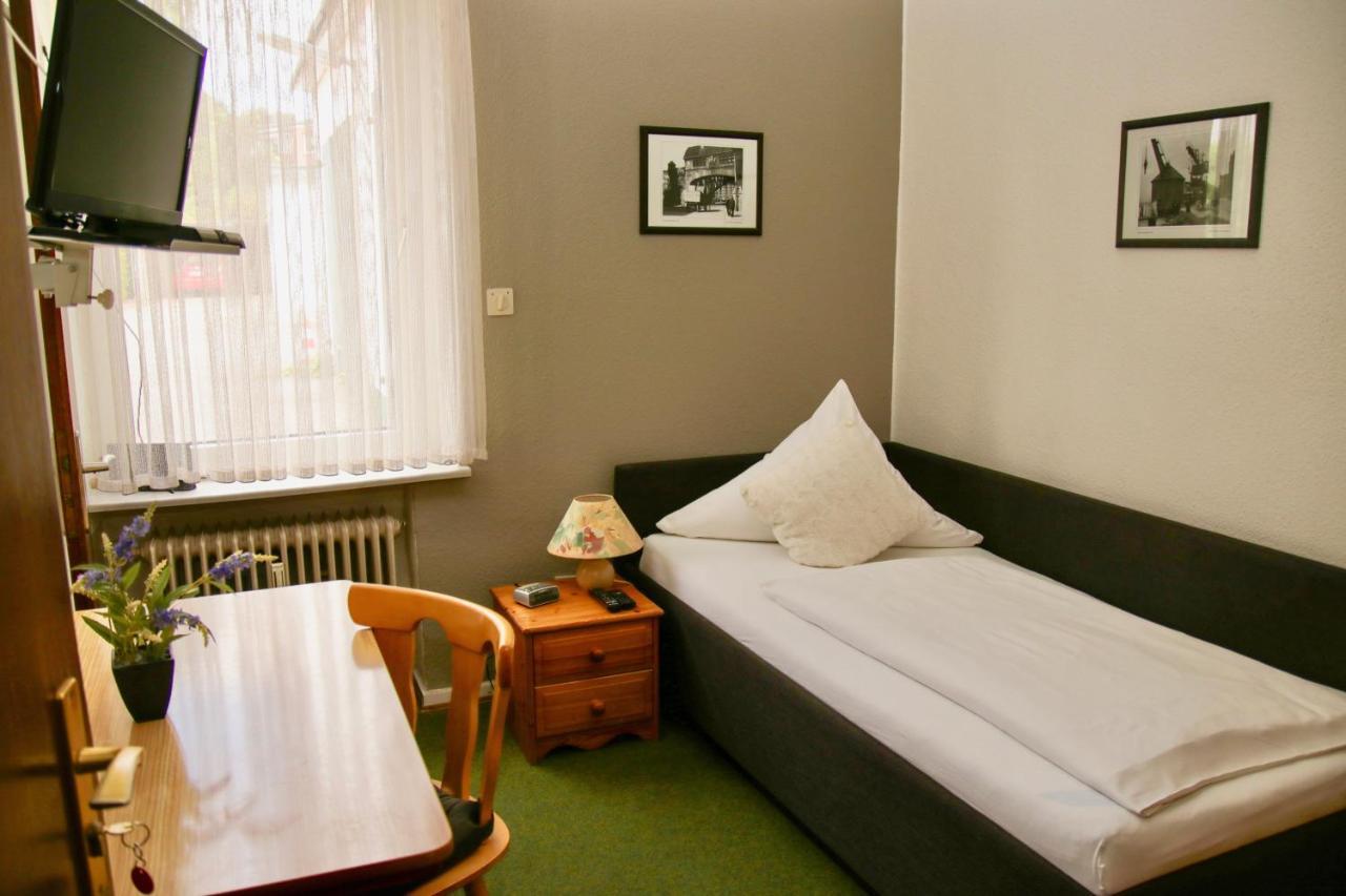 Hotel Meiendorfer Park Hamburgo Exterior foto